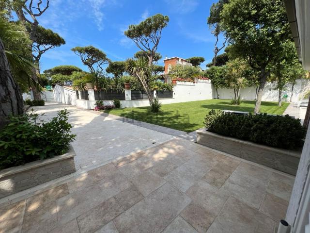 Casa in affitto a Fregene, Fiumicino