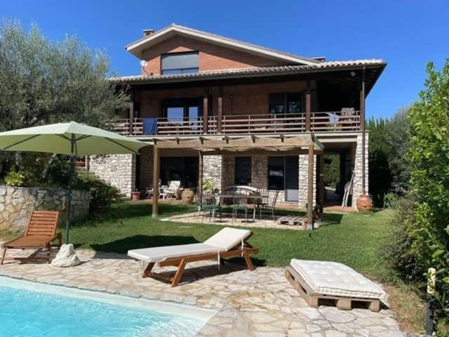 Casa in affitto a Cenerente, Umbria