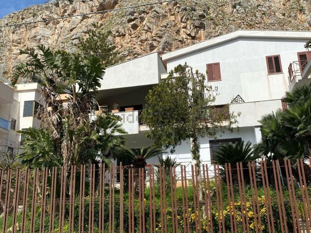 Casa in affitto a VII Circoscrizione, Palermo
