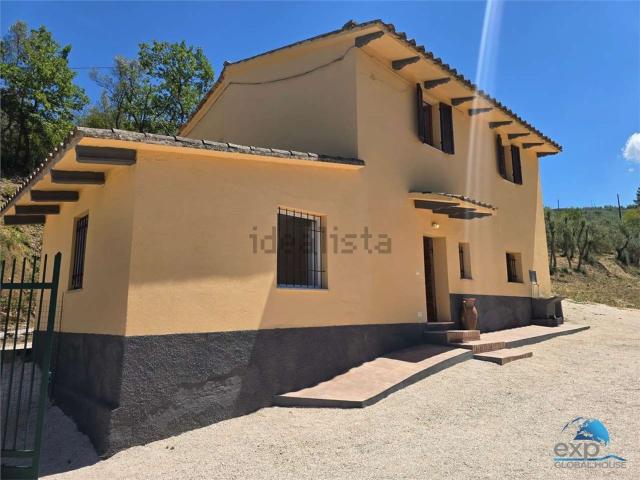 Casa in affitto a Torgiano, Umbria