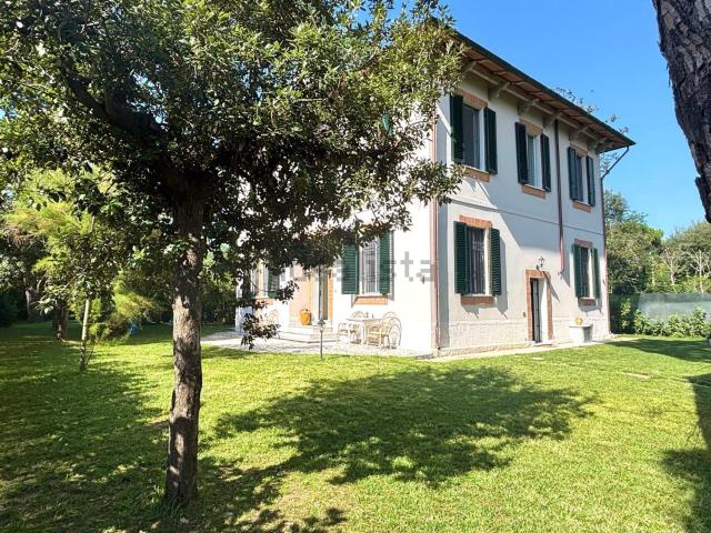 Casa in affitto a Poveromo, Marina Di Massa