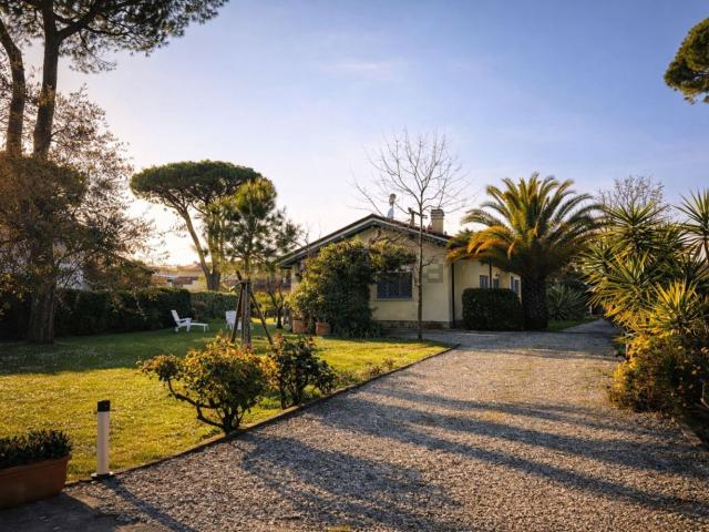 Casa in affitto a Roma Imperiale, Forte Dei Marmi