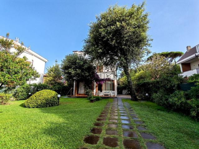 Casa in affitto a Fregene, Roma Capitale