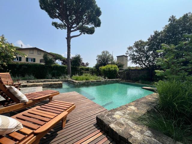 Casa in affitto a Montignoso, Toscana