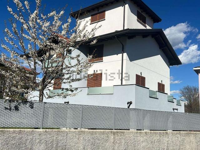 Casa in affitto a Santa Maria Maddalena, Varese