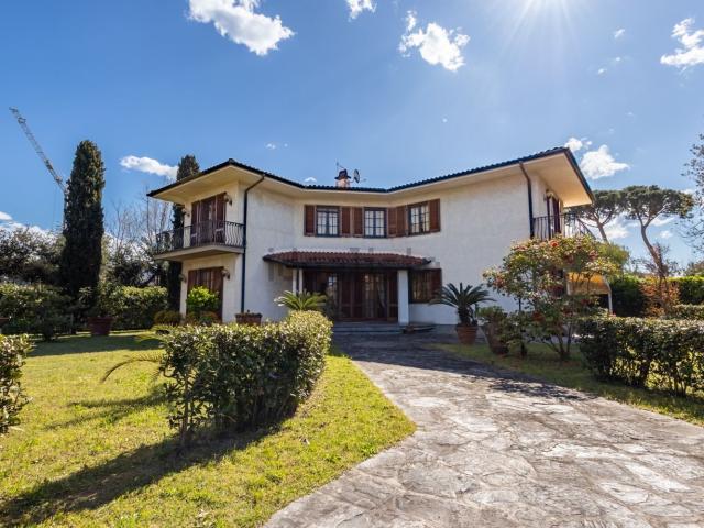 Casa in affitto a Vittoria Apuana, Forte Dei Marmi