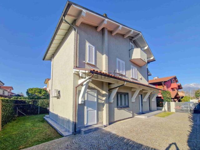 Casa in affitto a Roma Imperiale, Forte Dei Marmi