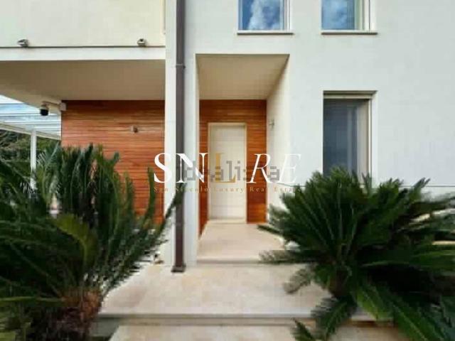 Casa in affitto a Roma Imperiale, Forte Dei Marmi