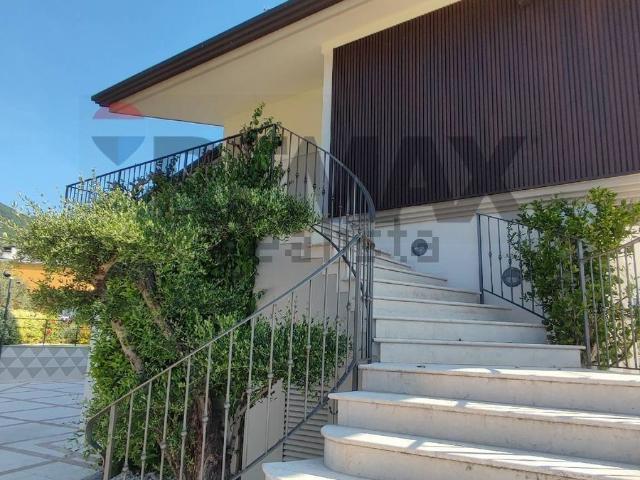 Casa in affitto a Comunità montana della Valle Sabbia, Roè Volciano