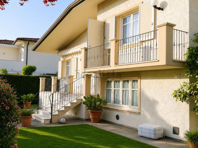 Casa in affitto a Vittoria Apuana, Forte Dei Marmi
