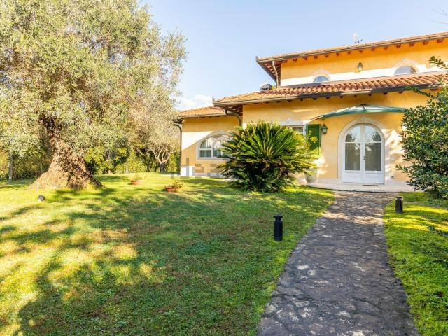 Casa in affitto a Vittoria Apuana, Forte Dei Marmi