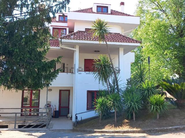 Casa in affitto a Sava, Baronissi
