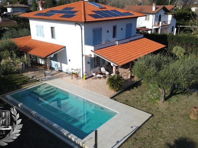 Casa in affitto a Tonfano, Toscana