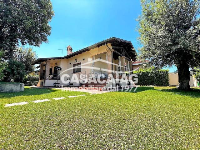 Casa in affitto a Castel Fusano, Roma