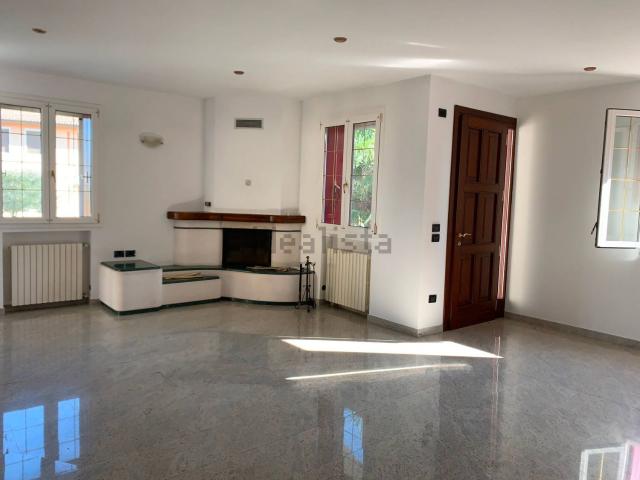 Casa in affitto a Quartiere Casoni, Torri Di Quartesolo