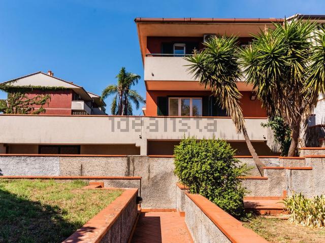 Casa in affitto a Aci Catena, Sicilia