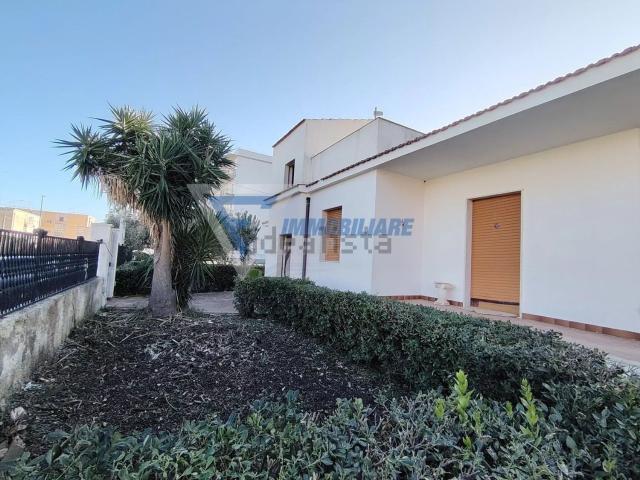 Casa in affitto a Grottasanta, Siracusa