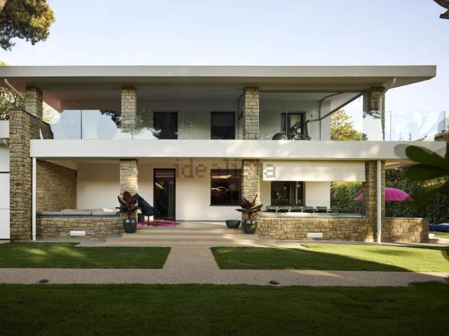 Casa in affitto a Unione dei comuni del Distretto Ceramico, Maranello