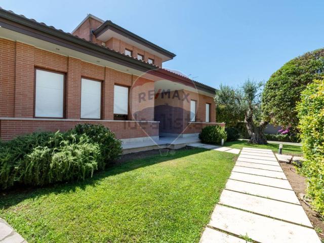 Casa in affitto a Municipio Roma X, Roma Capitale