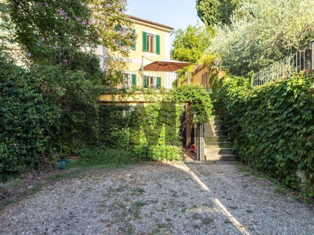 Casa in affitto a Settignano, Firenze