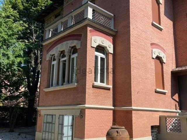 Casa in affitto a Santo Stefano, Bologna
