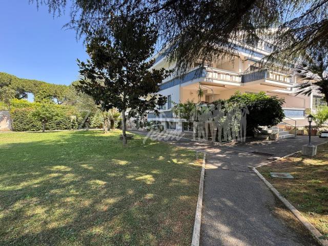 Casa in affitto a Axa, Roma Capitale