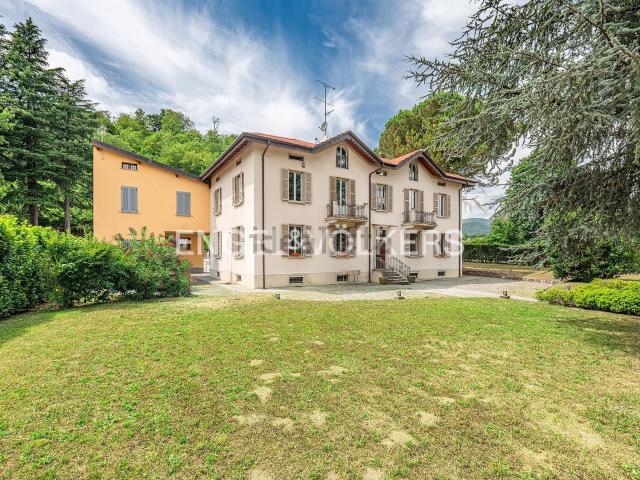 Casa in affitto a Anzano Del Parco, Lombardia