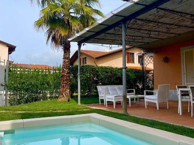 Casa in affitto a Roma Imperiale, Forte Dei Marmi