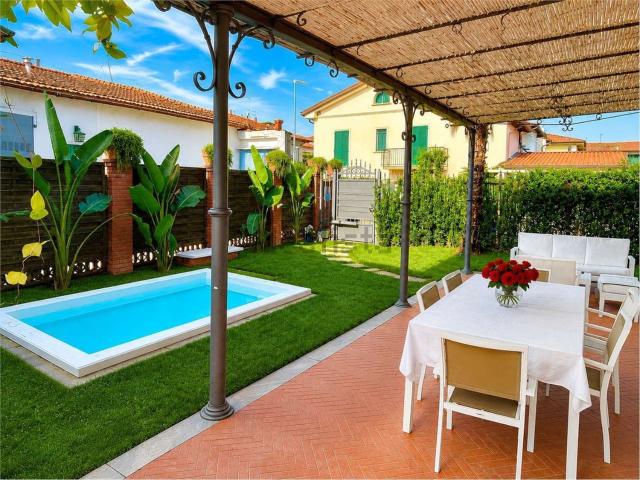 Casa in affitto a Roma Imperiale, Forte Dei Marmi