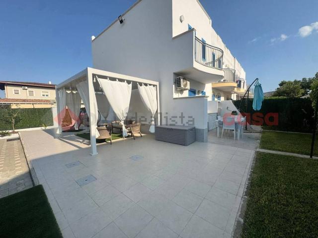 Casa in affitto a Le Canne, Puglia