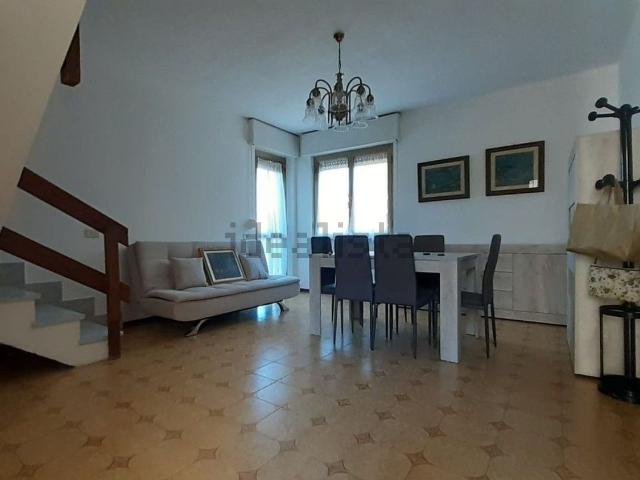 Casa in affitto a Marina di Massa, Marina Di Massa