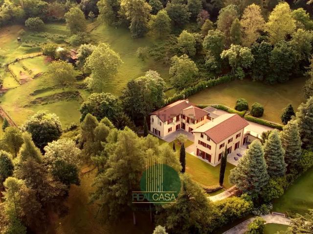 Casa in affitto a Canzo, Lombardia