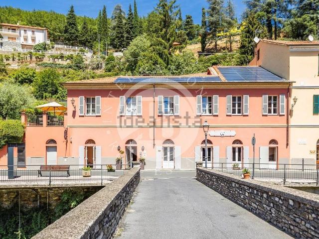 Casa in vendita a Aurigo, Liguria