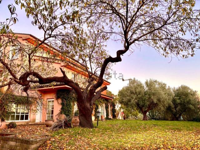Casa in vendita a Marche, Macerata