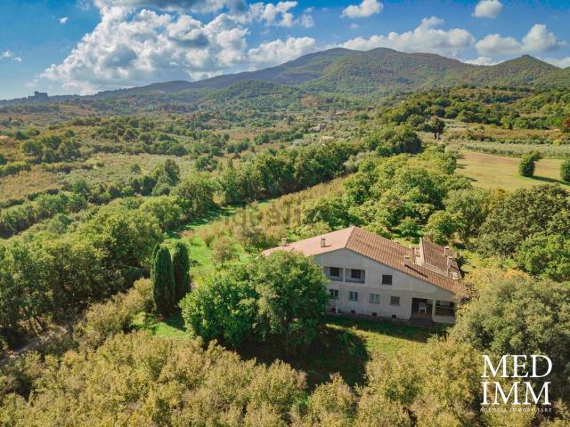 Casa in vendita a Soriano Nel Cimino, Lazio