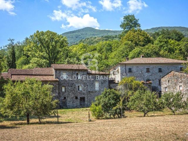 Casa in vendita a Cavezzana Gordana, Pontremoli