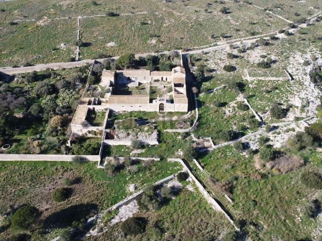 Casa in vendita a Modica, Ragusa