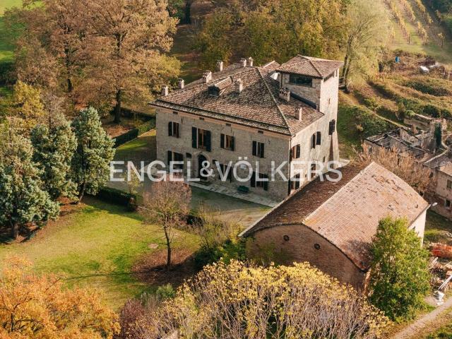 Casa in vendita a Unione dei comuni Valli del Reno, Lavino e Samoggia, Reggio Emilia