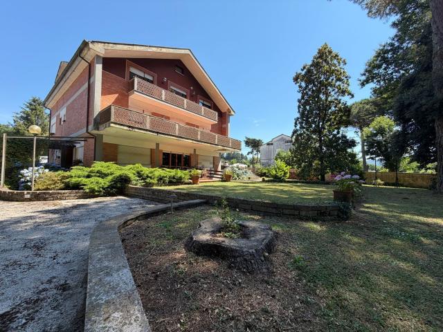 Casa in vendita a Pian di Gerri, Velletri