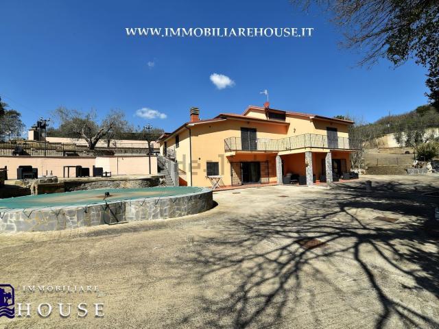 Casa in vendita a Bolsena, Viterbo