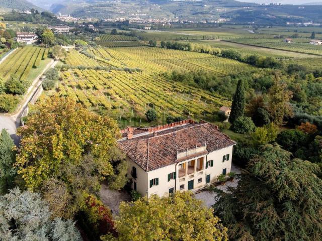 Casa in vendita a San Pietro In Cariano, Veneto
