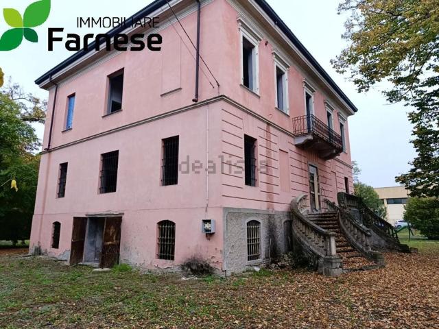 Casa in vendita a Giarona, Piacenza