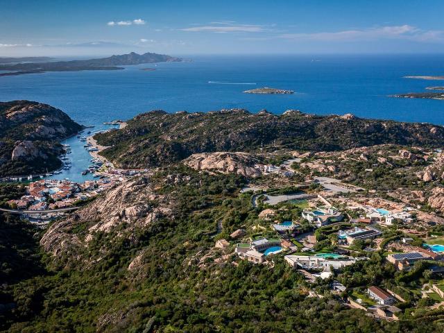 Casa in vendita a Alzachèna/Arzachena, Poltu Quatu