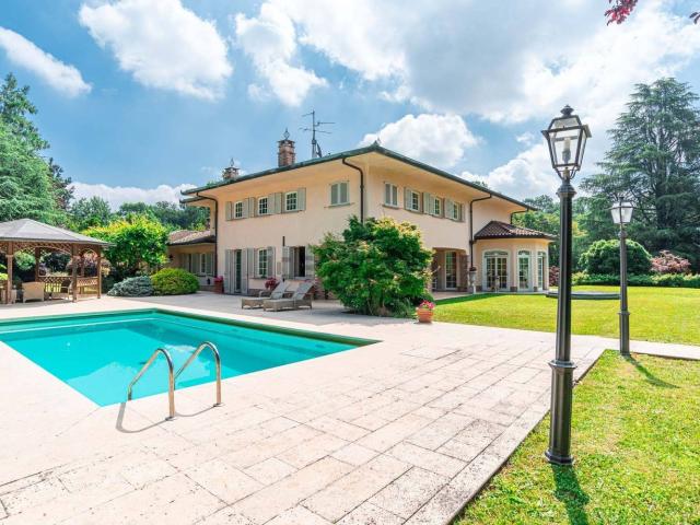 Casa in vendita a Cascina del Bruno, Arcore