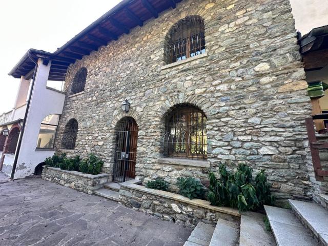 Casa in vendita a La Bâtise, Nus