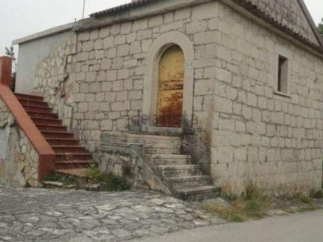 Casa in vendita a Sant'agapito, Molise