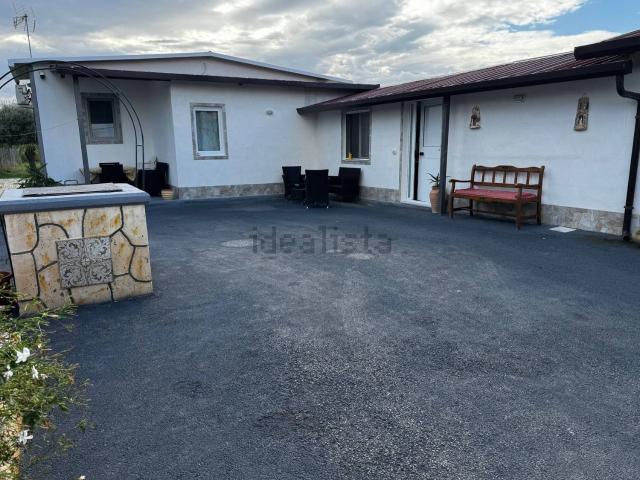 Casa in vendita a Santuzzo, Floridia