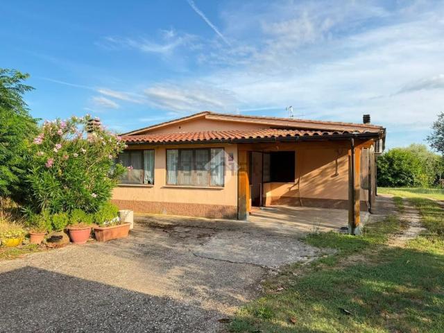 Casa in vendita a Fabrica di Roma, Viterbo