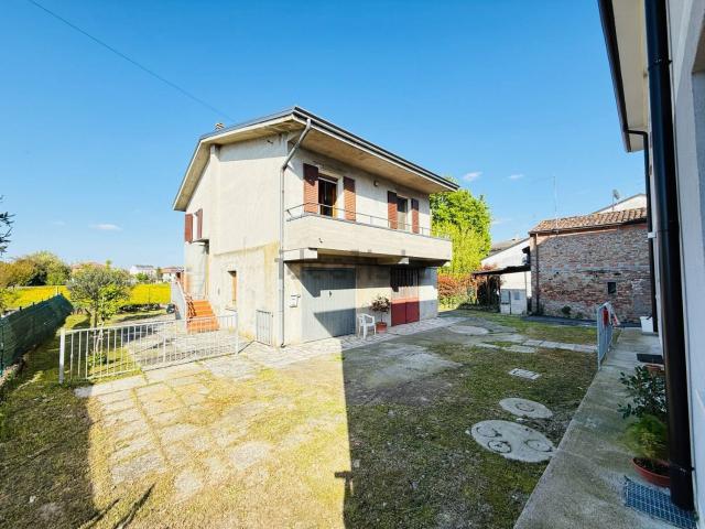Casa in vendita a Unione dei comuni Isola Mantovana, San Giacomo Delle Segnate