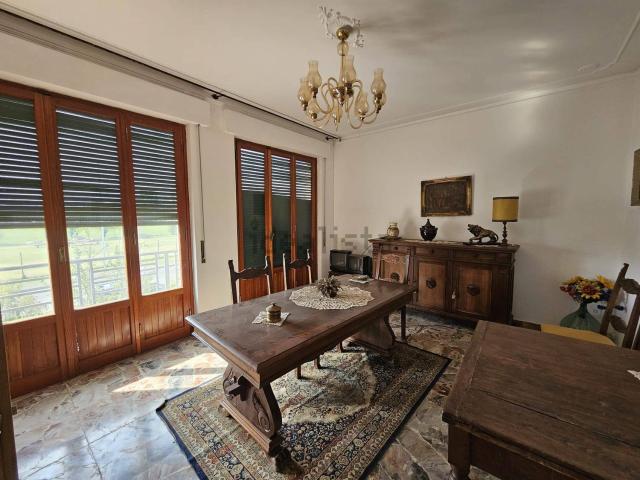 Casa in vendita a Case Nuove di Ceciliano, Palazzo Del Pero